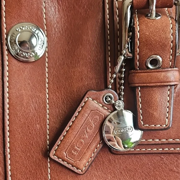 Brown Leather Tote Bag - Picture 2 of 7